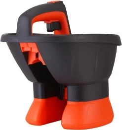 FUXTEC Strooier - Universele Handstrooier - Zoutstrooier - Kunstmeststrooier - Werkt Op Batterijen (geleverd Zonder Batterij) - FX-US270 -Tuin Kortingswinkel 1131x1200 1