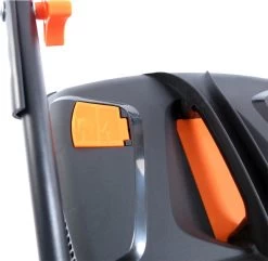 FUXTEC Grasmaaier Benzine - 46cm - Zelfrijdend / Zelftrekkend / Achterwielaandrijving - Mulchfunctie - Opvangbak 50L - FX-RM4646 -Tuin Kortingswinkel 1200x1171 1