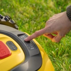 Powerplus POWXG6305 Robotmaaier - 18V - Voor Gazons Tot Ca. 500m² - Maaibreedte 180mm - Incl. Laadstation En Accessoires -Tuin Kortingswinkel 1200x1200 317