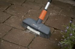 GARDENA Cleansystem Comfort Schrobber - Reinigen Van Paden - Terras - Oprit -Tuin Kortingswinkel 1200x799 113