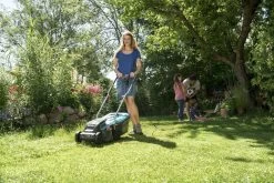 GARDENA - PowerMax™ 1200/32 0- Grasmaaier (gemotoriseerd) - Maaibreedte 32 Cm -Tuin Kortingswinkel 1200x800 137