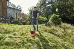 Black & Decker BLACK+DECKER BEMWH551-QS Zweefmaaier - 1200W - 30cm - Gesnoerd -Tuin Kortingswinkel 1200x800 154