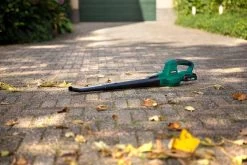 VONROC Accu Bladblazer – VPower 20V – 2 Standen – Max. Blaassnelheid 190km/u – Incl. Accu En Oplader -Tuin Kortingswinkel 1200x800 19