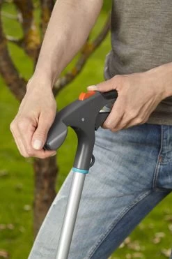 GARDENA Comfort Grasschaar - Op Steel 19 GARDENA Comfort Grasschaar - Op Steel -Tuin Kortingswinkel 799x1200 22