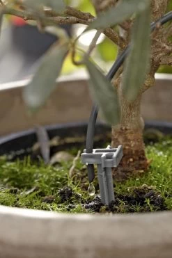 GARDENA Vakantiebewateringsset Duppelsysteem - Geschikt Voor 36 Potplanten - Incl. 9l Vat 15 GARDENA Vakantiebewateringsset Duppelsysteem - Geschikt Voor 36 Potplanten - Incl. 9l Vat -Tuin Kortingswinkel 799x1200 56