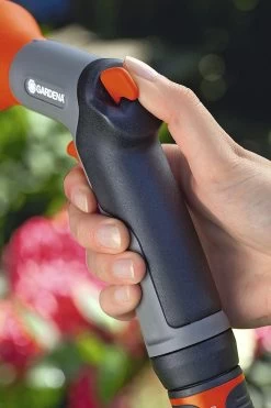 GARDENA Classic Sproeibroes 17 GARDENA Classic Sproeibroes -Tuin Kortingswinkel 800x1200 80