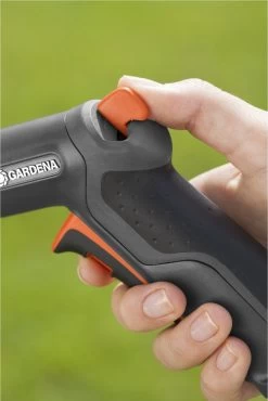 GARDENA - Premium Reinigingssproeier Spuitpistool - Metaal - Voor Reiniging En Bewatering -Tuin Kortingswinkel 801x1200 8