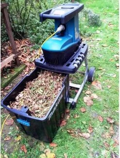 Makita UD2500 Hakselaar - 2500W -Tuin Kortingswinkel 912x1200